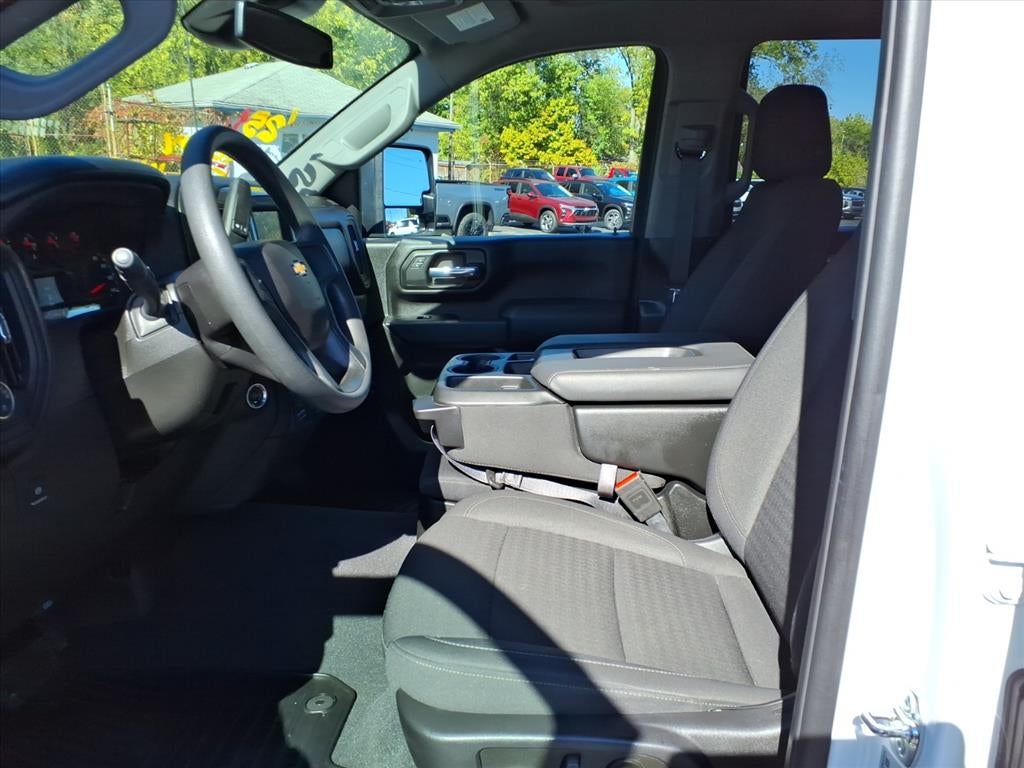 2025 Chevrolet Silverado 2500 HD Custom