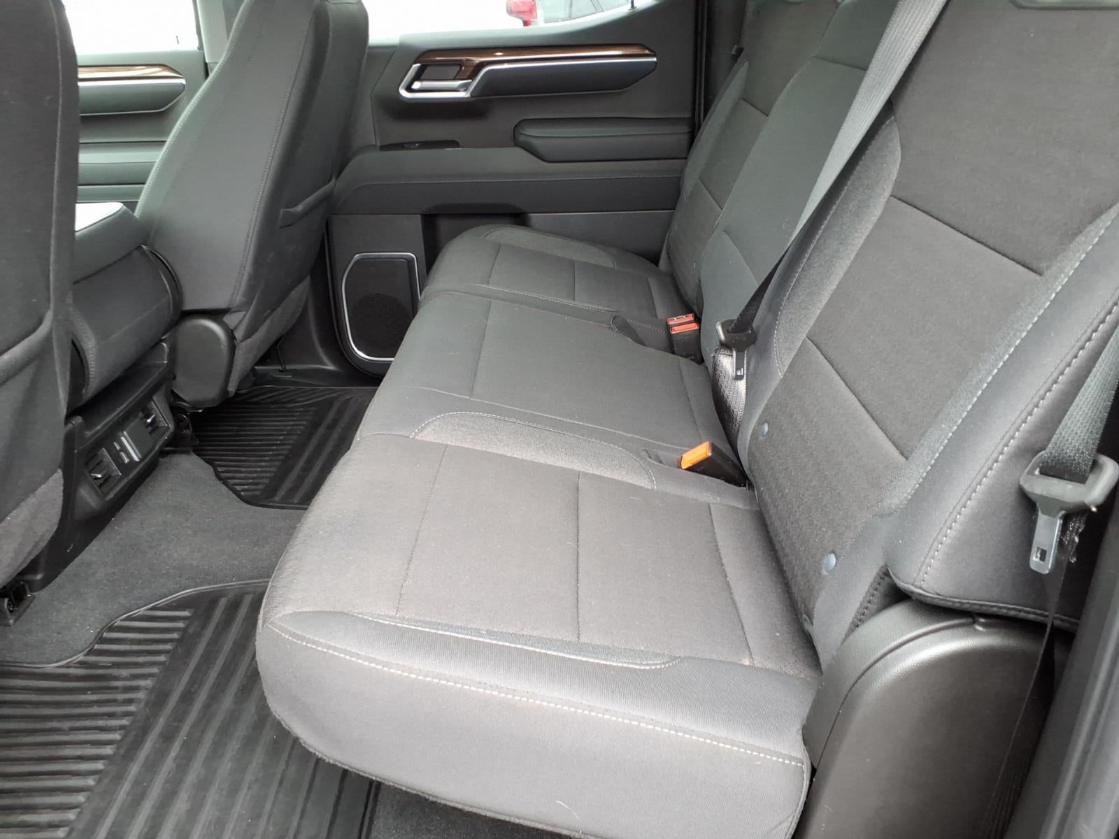 2025 Chevrolet Silverado 1500 LT (2FL)