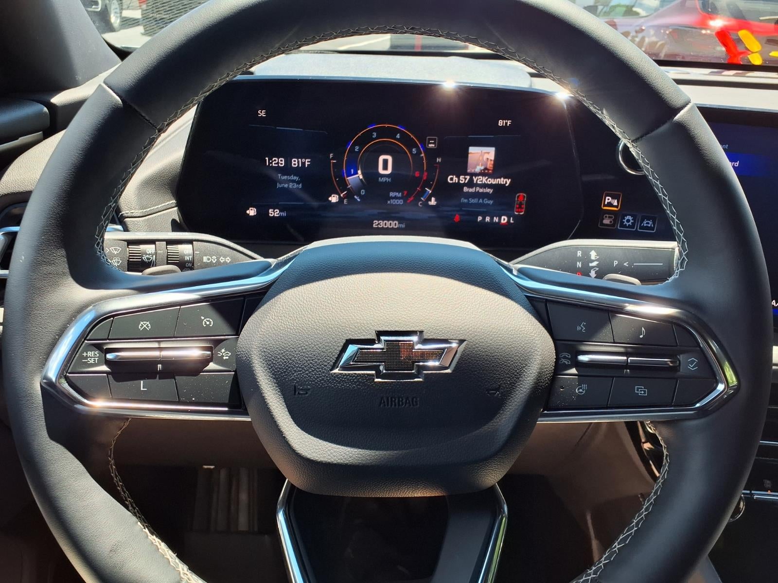 2024 Chevrolet Traverse LT