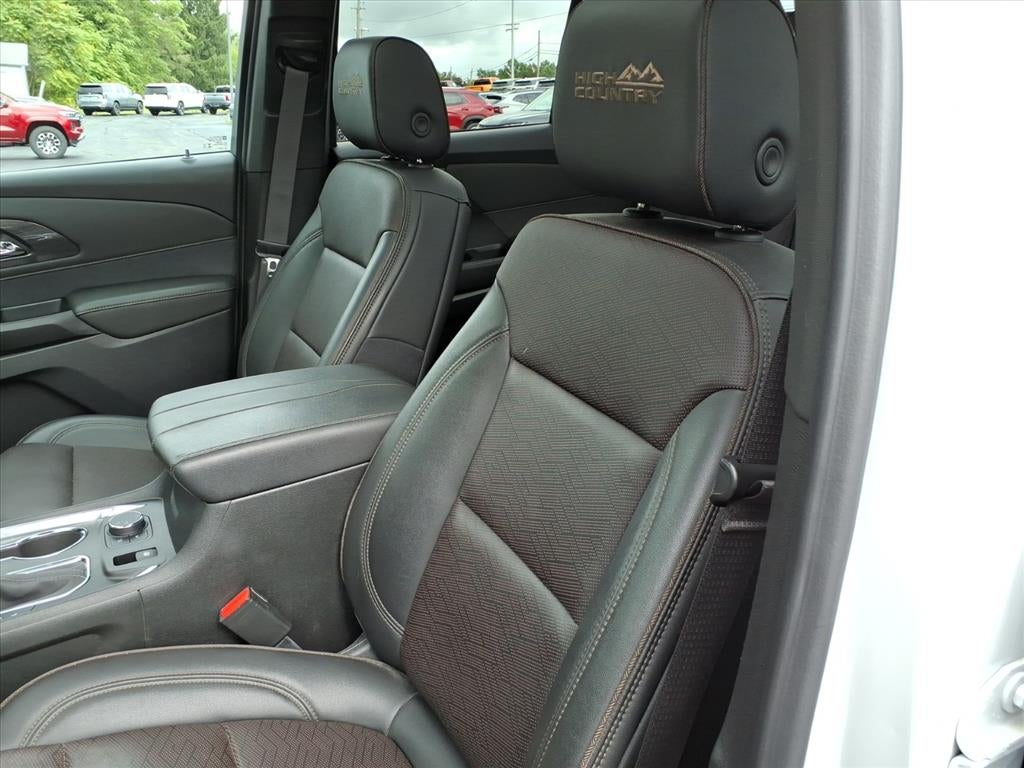 2023 Chevrolet Traverse High Country
