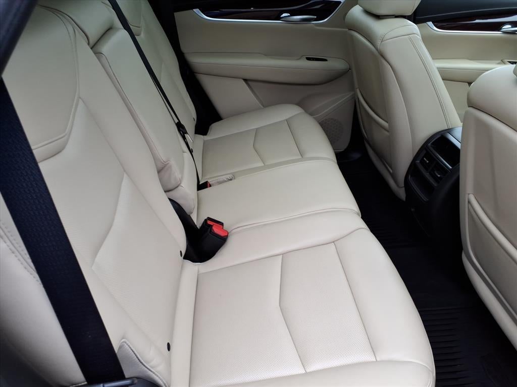 2018 Cadillac XT5 Luxury FWD