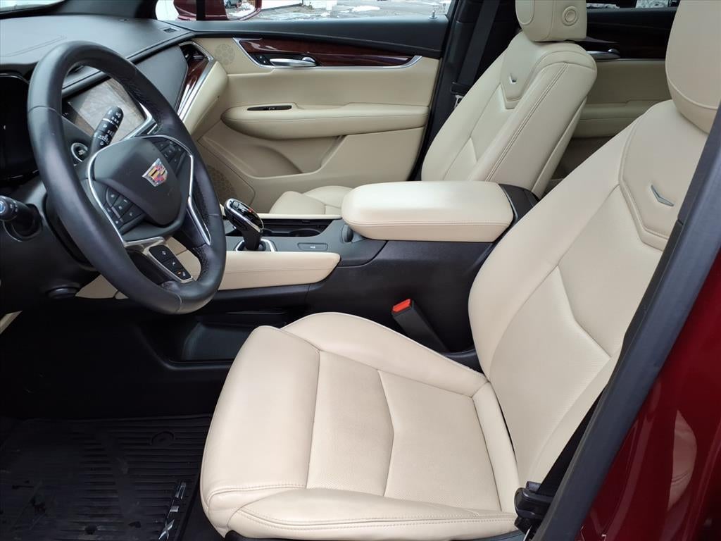 2018 Cadillac XT5 Luxury FWD