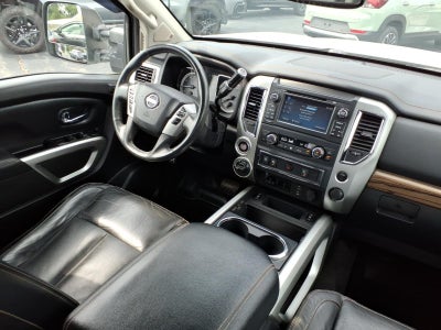 2017 Nissan TITAN SL