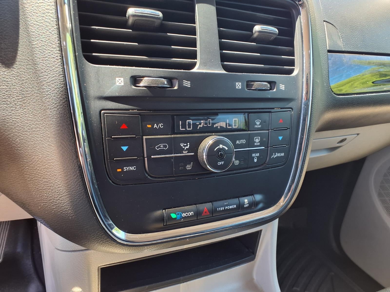 2017 Dodge Grand Caravan Crew Plus