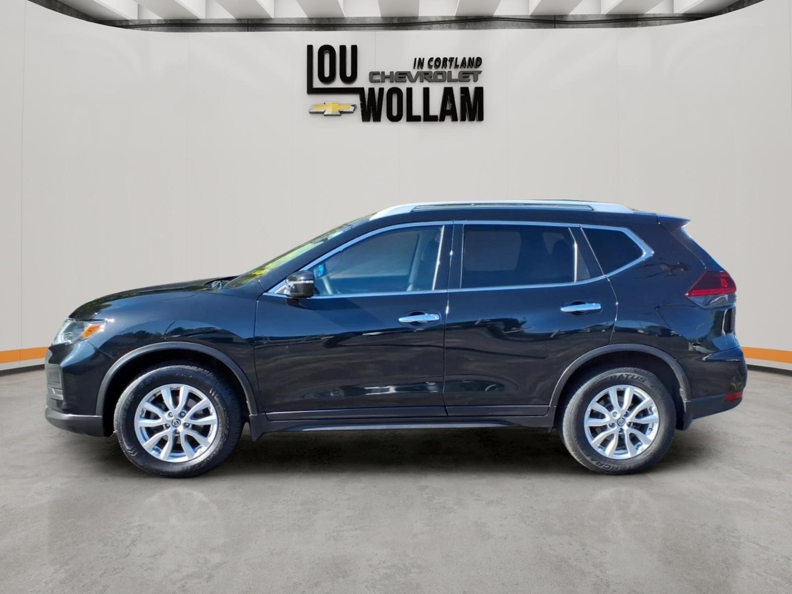 Used 2019 Nissan Rogue S with VIN 5N1AT2MV0KC742926 for sale in Cortland, OH