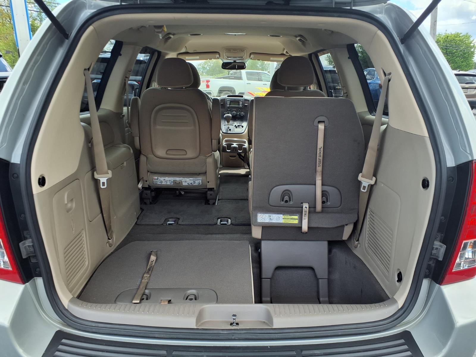 2012 Kia Sedona LX