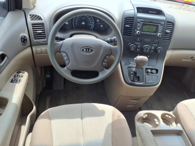 2012 Kia Sedona LX