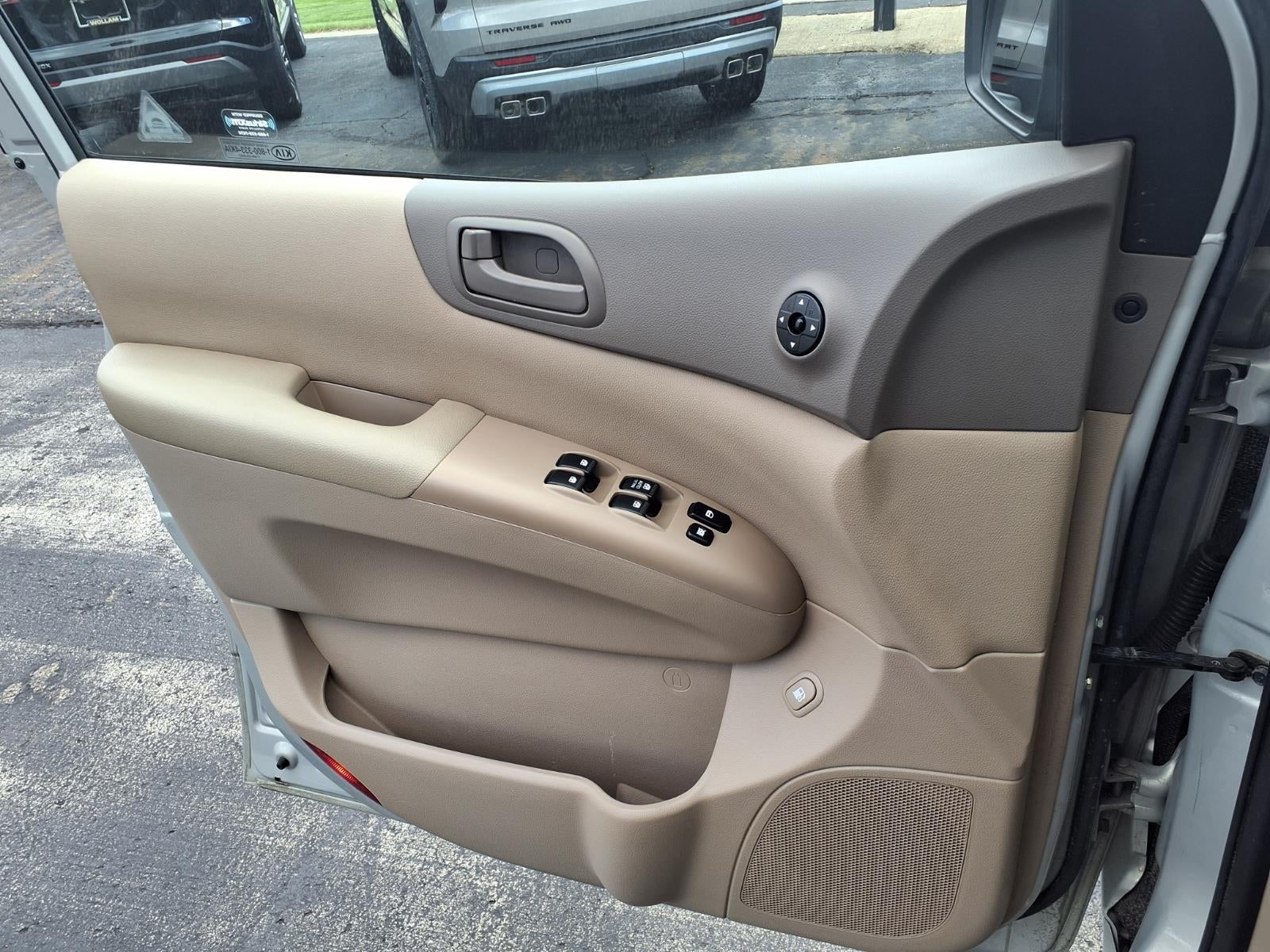 2012 Kia Sedona LX