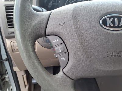 2012 Kia Sedona LX